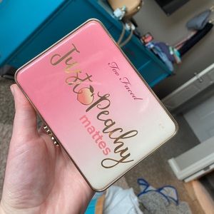 Too Faced Just Peachy Mattes